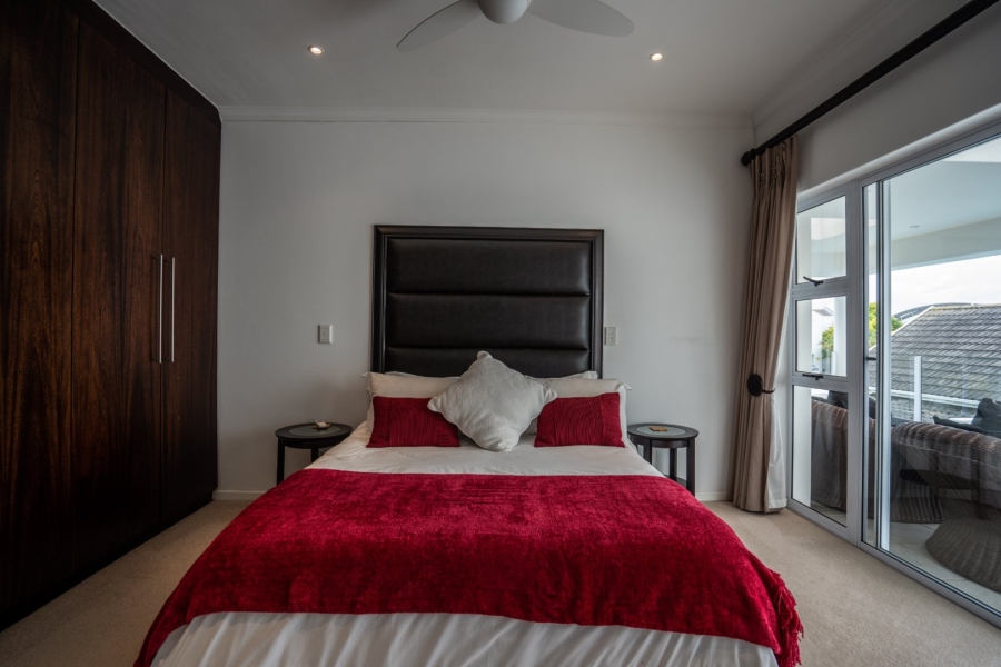 6 Bedroom Property for Sale in Royal Alfred Marina Eastern Cape